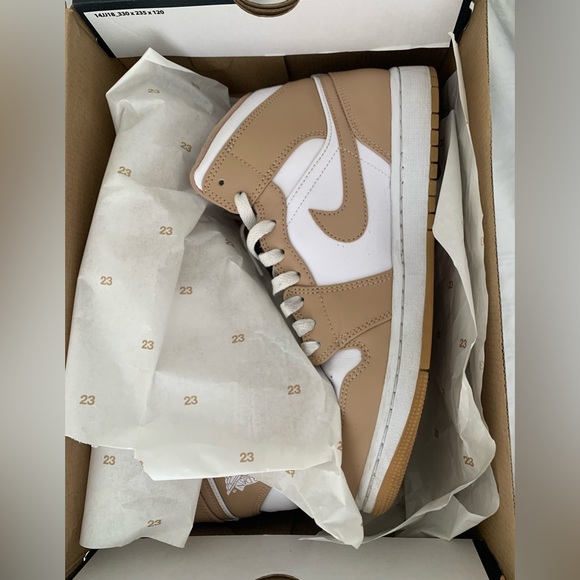 Air Jordan 1 mid - Picture 4 of 5